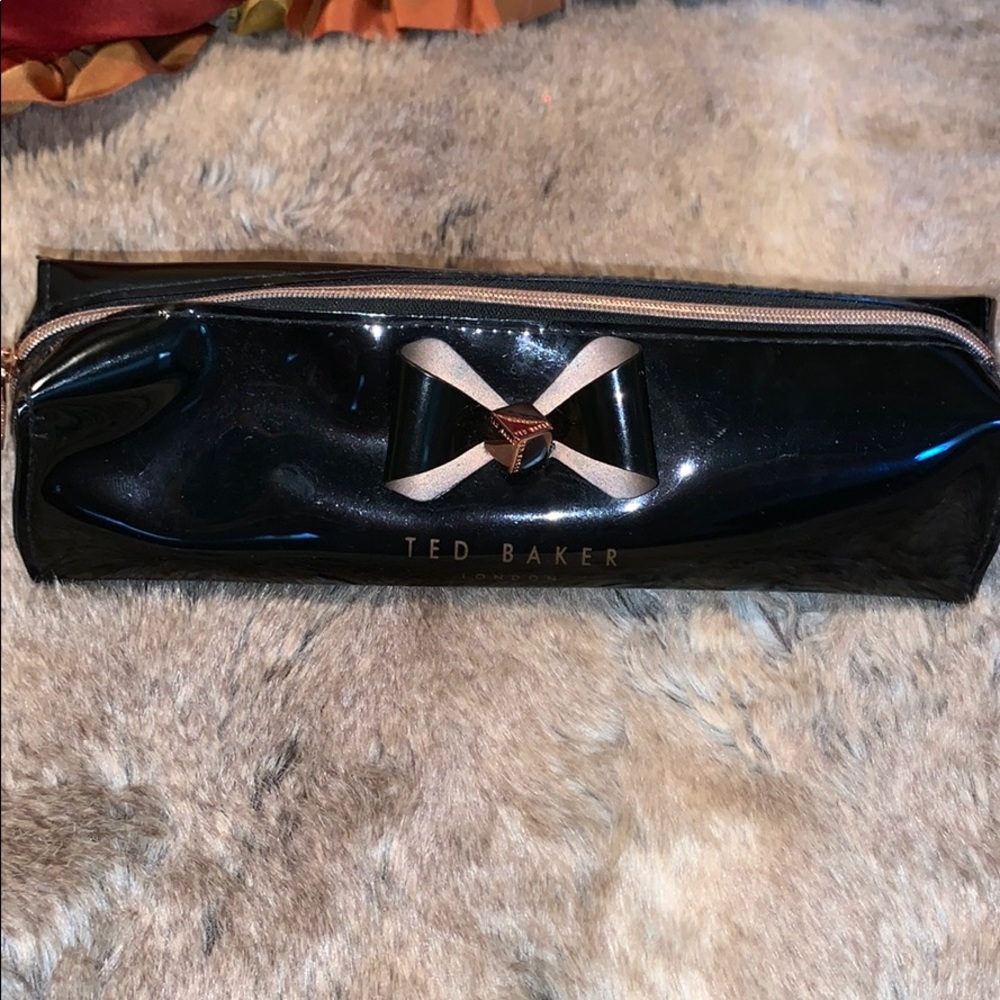TED BAKER BLACK PATENT LEATHER FOR MAKEUP TOOLS!
